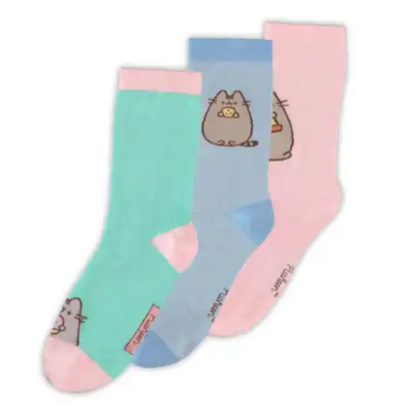 Pusheen socks